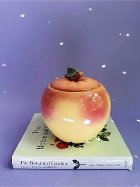 McCoy Blushing Yellow Apple / Peach Cookie Jar Ceramic Vintage MCM